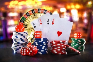 Live poker dealer interface on epictoto login mobile showing real-time card play and player seats